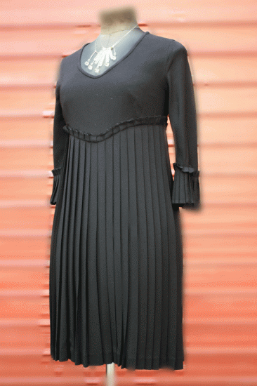 Robe plissée noire, crèpe laine et viscose